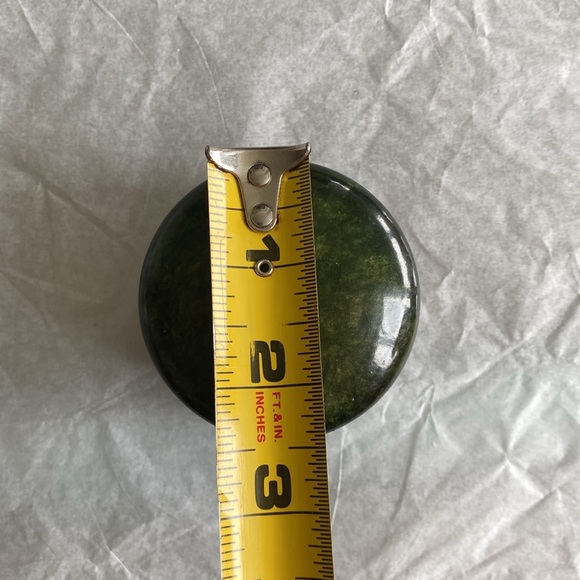 Vintage Italian Genuine Hand Carved Emerald Green Alabaster Box - Picture 10 of 11